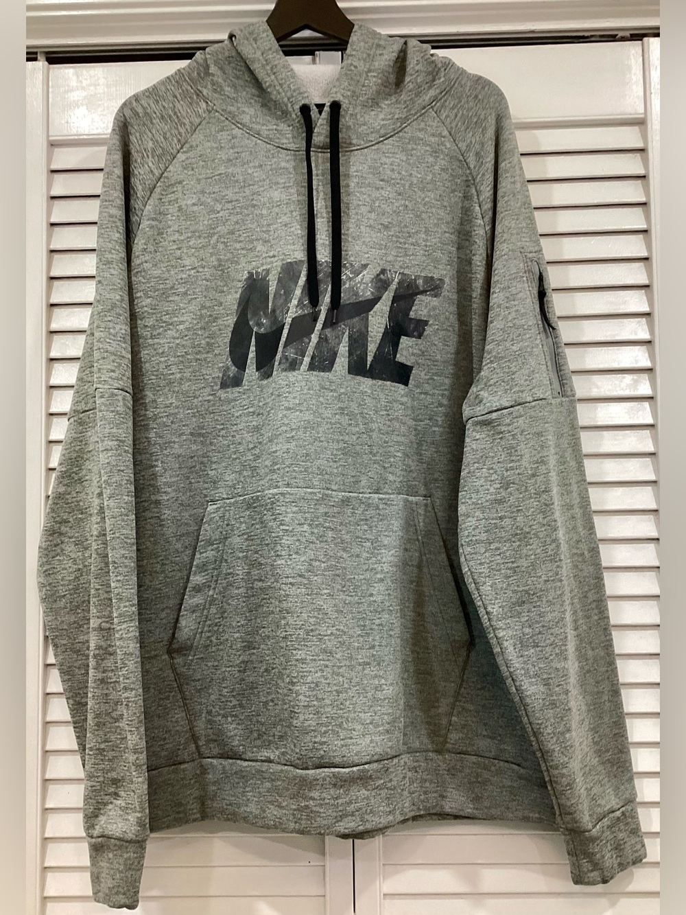 Nike Gray Therma Fit Pullover Hoodie Sweatshirt XXL 2XL Zipper Sleeve Pocket